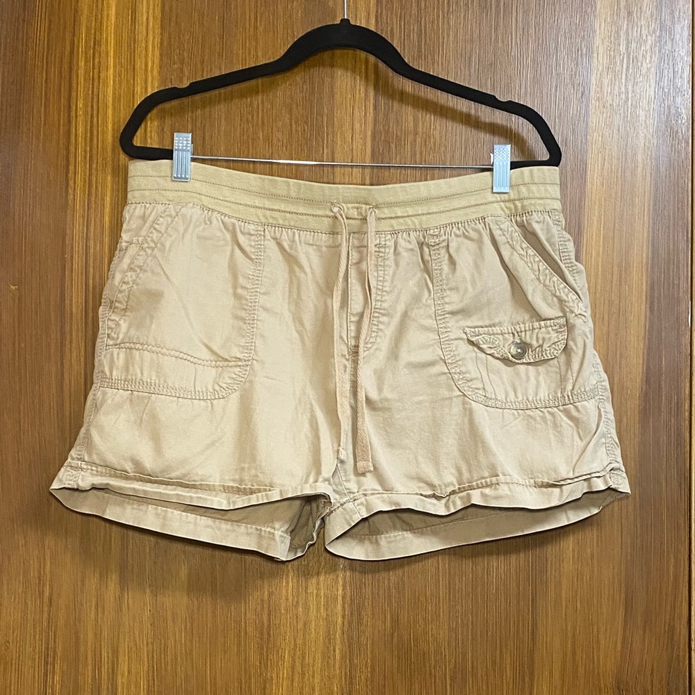 French Cuff khaki shorts size 16
